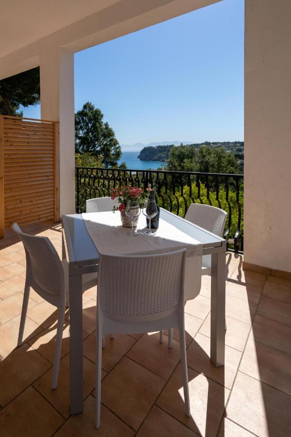 Вілла Casa Vacanze Baia Di Guidaloca Кастелламмаре-дель-Гольфо Екстер'єр фото