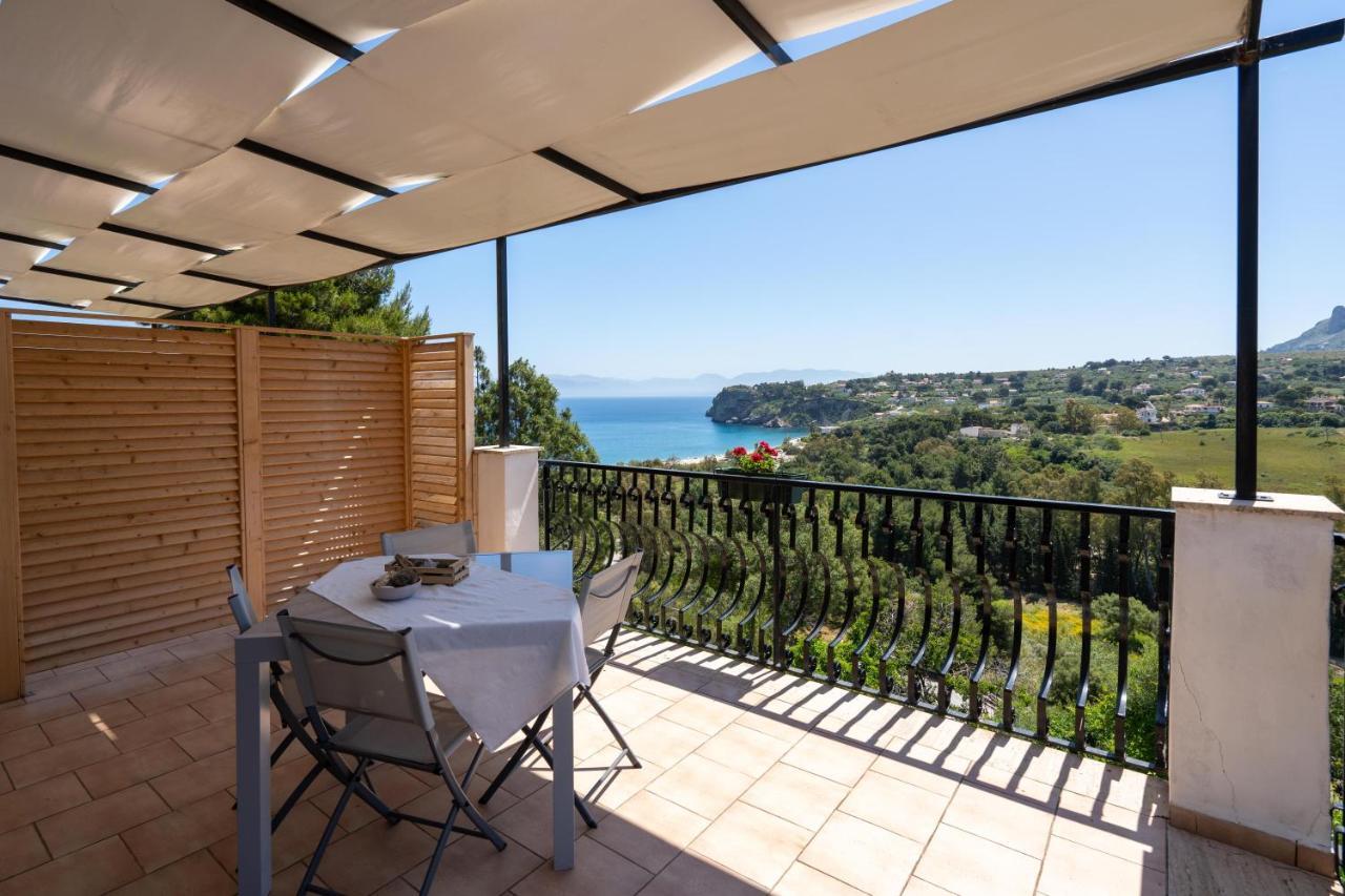 Вілла Casa Vacanze Baia Di Guidaloca Кастелламмаре-дель-Гольфо Екстер'єр фото
