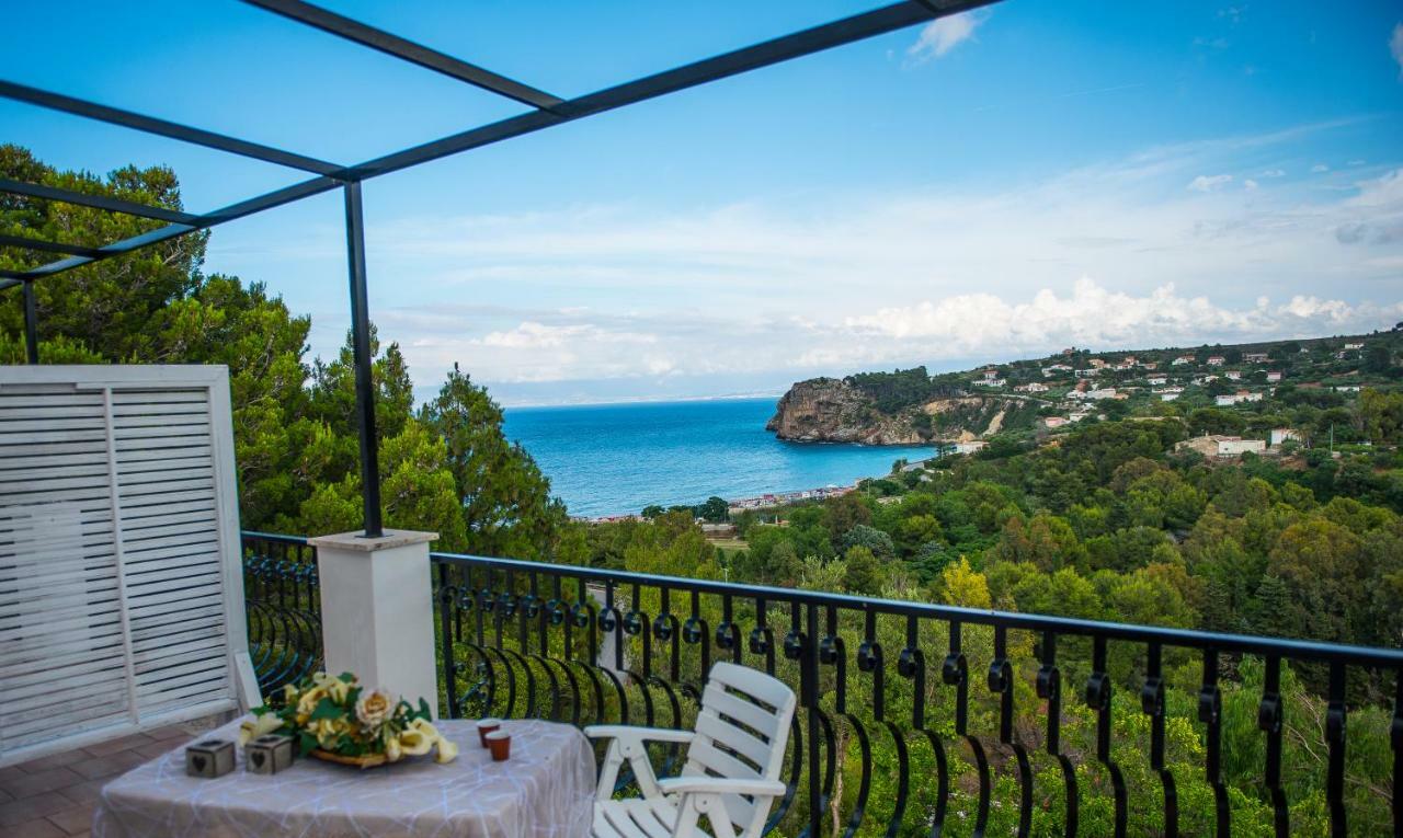 Вілла Casa Vacanze Baia Di Guidaloca Кастелламмаре-дель-Гольфо Екстер'єр фото