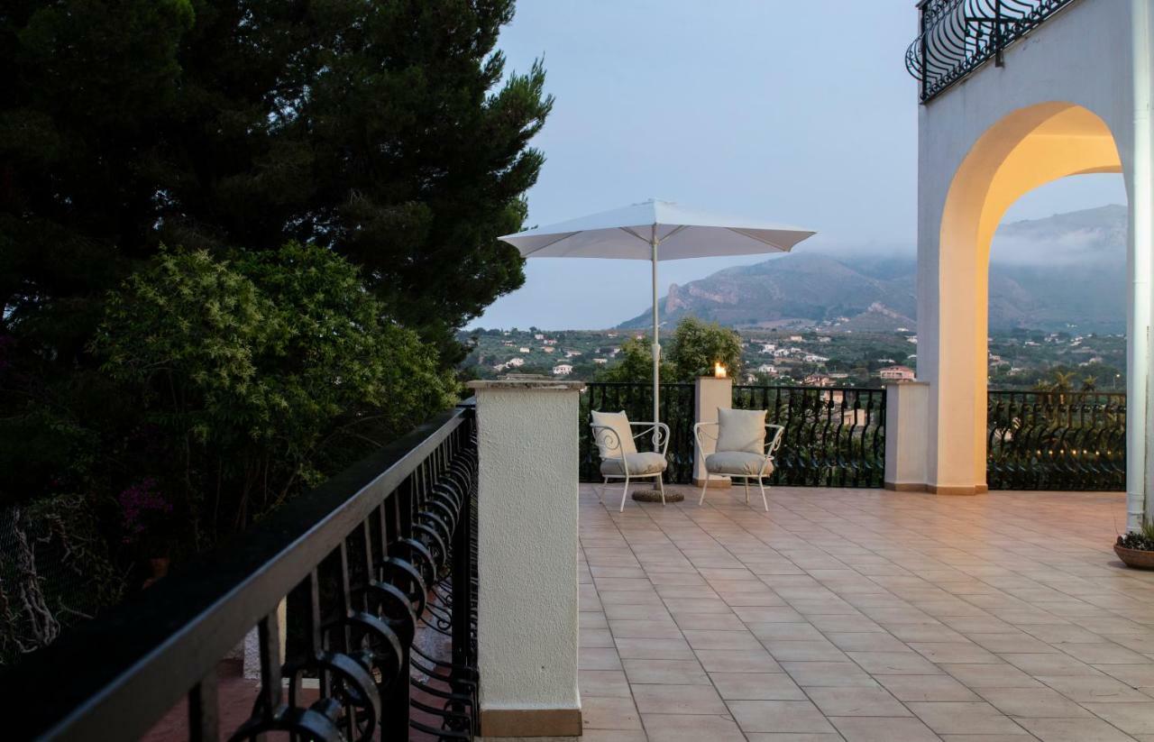 Вілла Casa Vacanze Baia Di Guidaloca Кастелламмаре-дель-Гольфо Екстер'єр фото