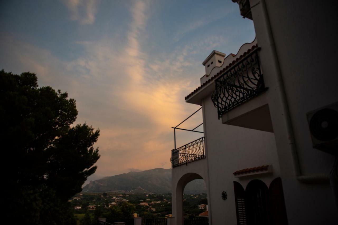 Вілла Casa Vacanze Baia Di Guidaloca Кастелламмаре-дель-Гольфо Екстер'єр фото