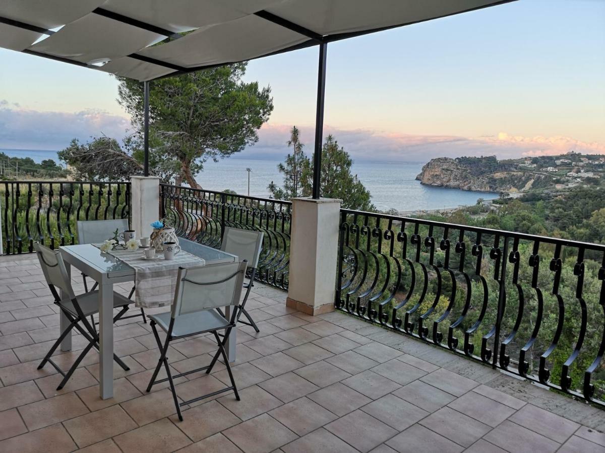 Вілла Casa Vacanze Baia Di Guidaloca Кастелламмаре-дель-Гольфо Екстер'єр фото